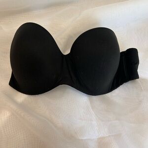 VS Body by Victoria Strapless Black Bra 34 C
